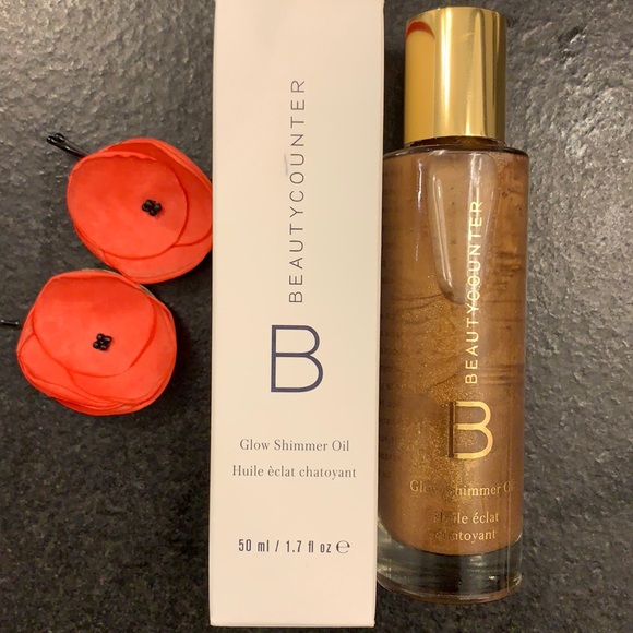 beautycounter Other - NEW Beautycounter glow shimmer oil body bronzer